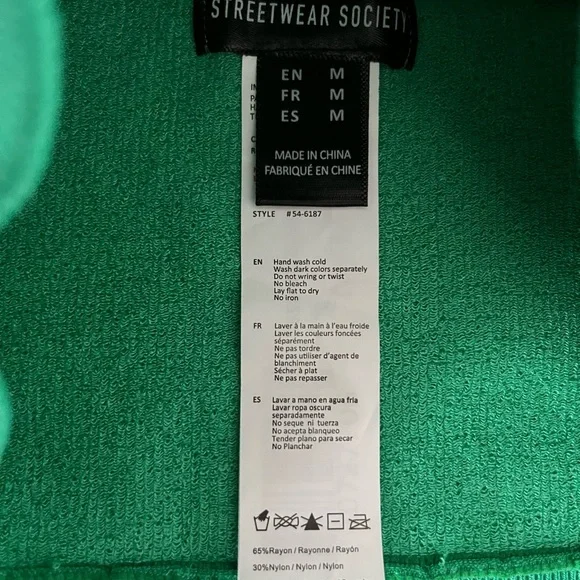 Crop Top Seamless Ribbed Tank - Picture 3 of 3